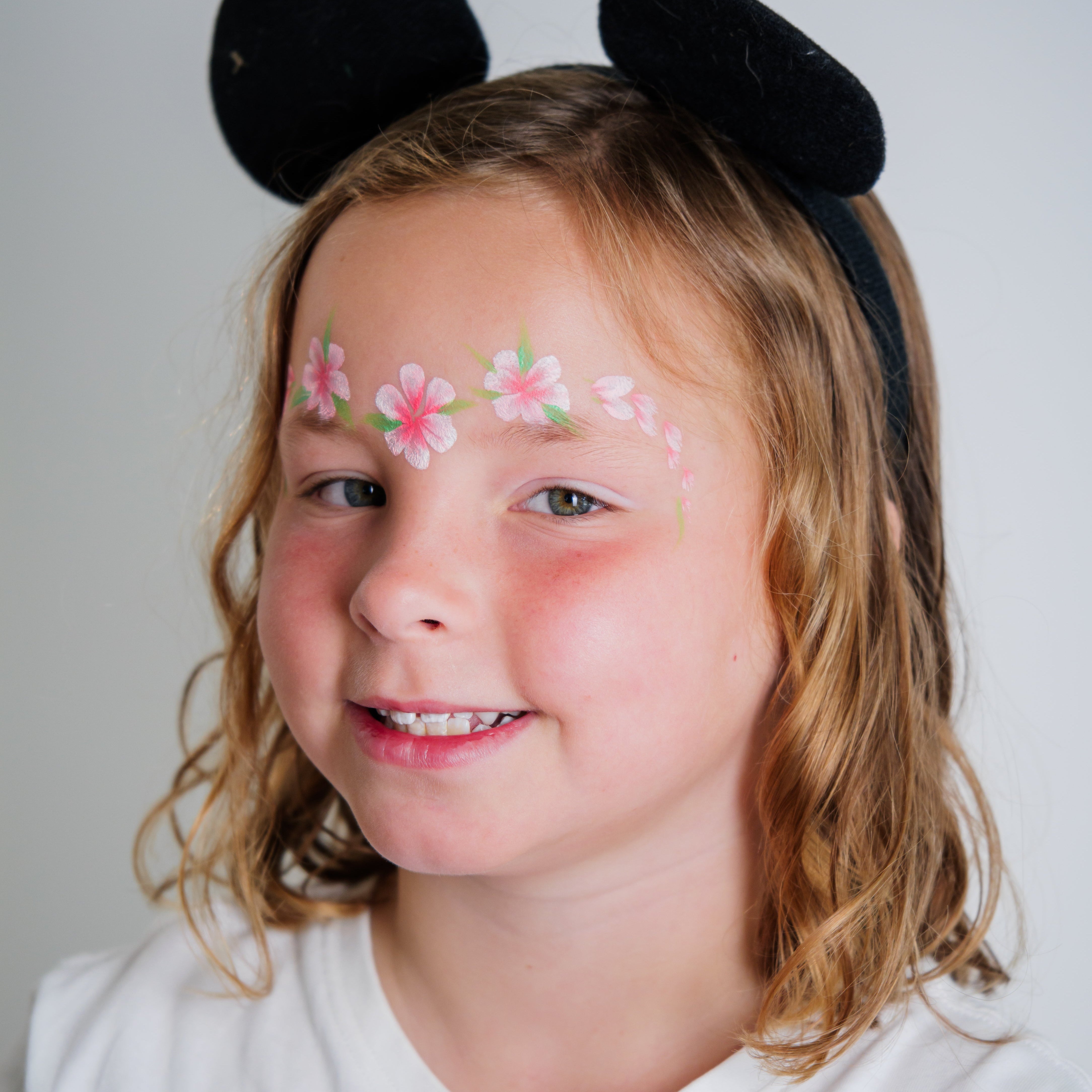 The Imagination Face Paint Kit